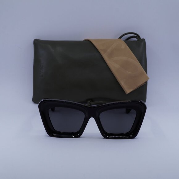 Loewe LW40145F 01A Cat Eye Sunglasses – Black\Smoke - Picture 2 of 10